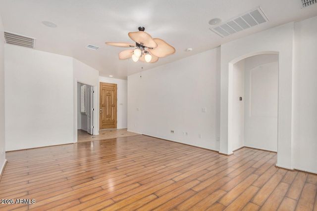 2112 E YELLOWSTONE Place, Chandler, AZ 85249