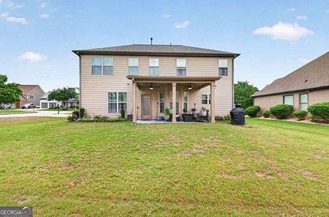 511 Starmist Court, Loganville, GA 30052