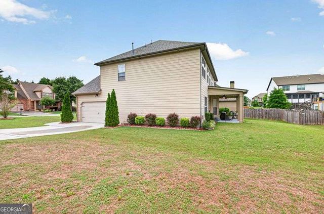 511 Starmist Court, Loganville, GA 30052