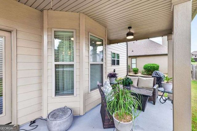 511 Starmist Court, Loganville, GA 30052