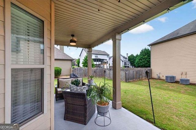 511 Starmist Court, Loganville, GA 30052