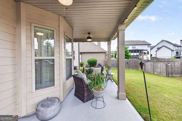 511 Starmist Court, Loganville, GA 30052