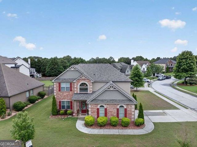 511 Starmist Court, Loganville, GA 30052