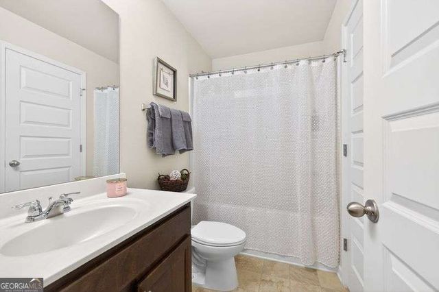 511 Starmist Court, Loganville, GA 30052
