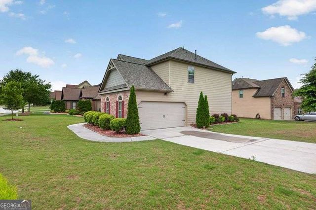511 Starmist Court, Loganville, GA 30052