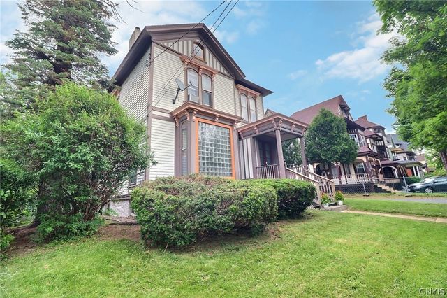 19 Jewett Place, Utica, NY 13501