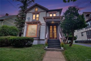 19 Jewett Place, Utica, NY 13501