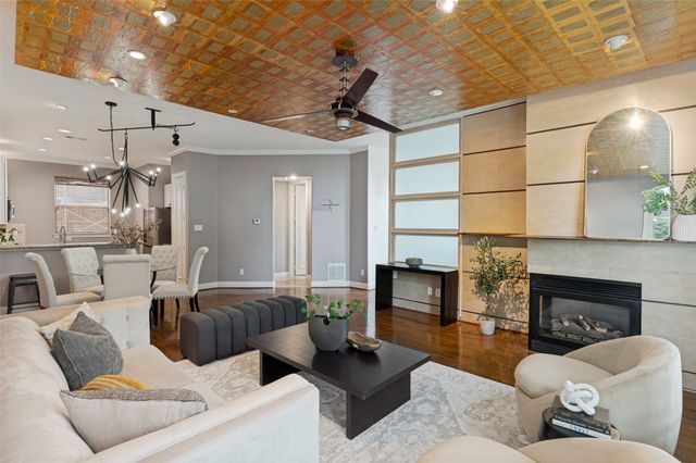 3513 Bryan Street, Dallas, TX 75204