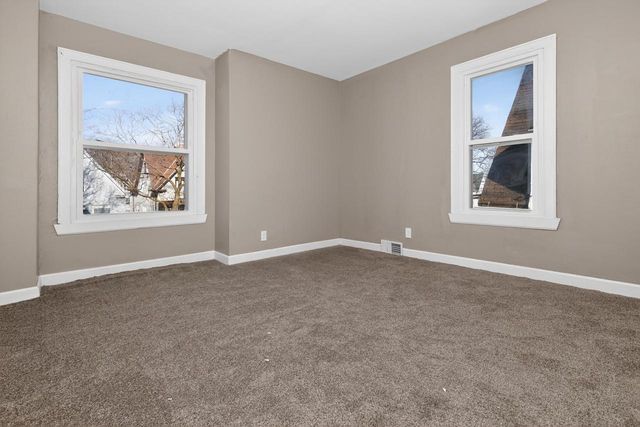 2952 Buffum STREET, Milwaukee, WI 53212