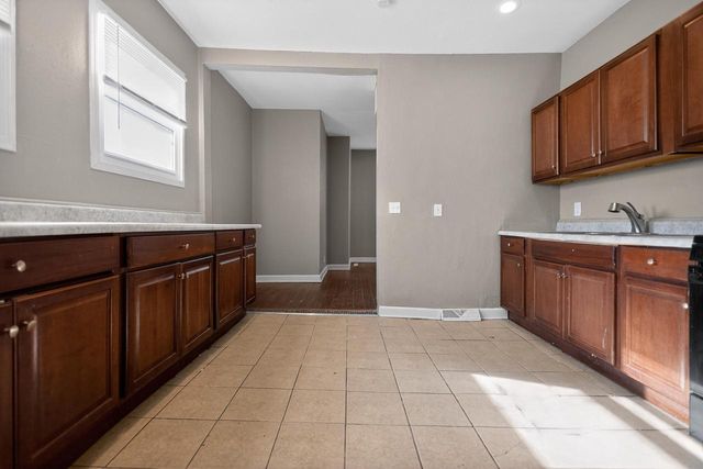 2952 Buffum STREET, Milwaukee, WI 53212