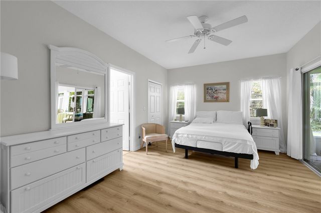 1930 Juniper Terrace, Vero Beach, FL 32962