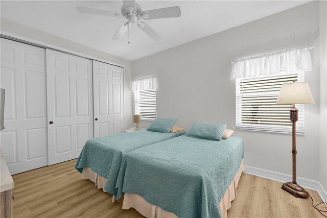 1930 Juniper Terrace, Vero Beach, FL 32962
