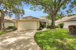 1930 Juniper Terrace, Vero Beach, FL 32962