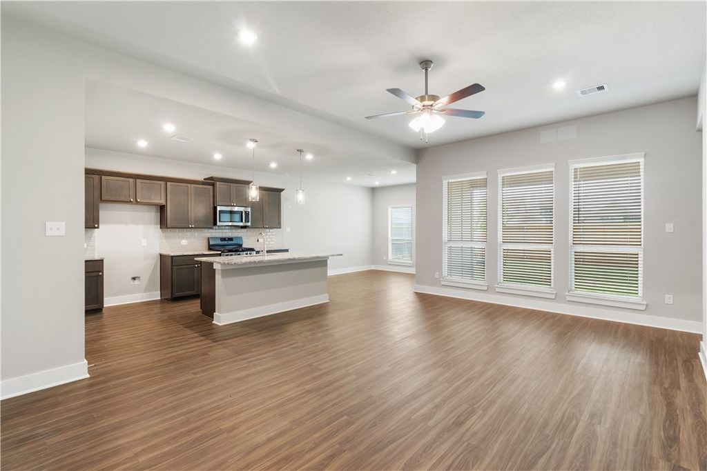 6305 Raleigh Drive, College Station, TX 77845 — photo 5