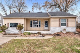 1238 E 343rd Street, Eastlake, OH 44095