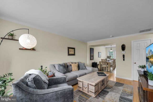 1758 GROVER GLEN, Woodbridge, VA 22192