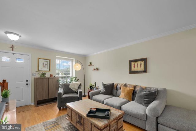 1758 GROVER GLEN, Woodbridge, VA 22192