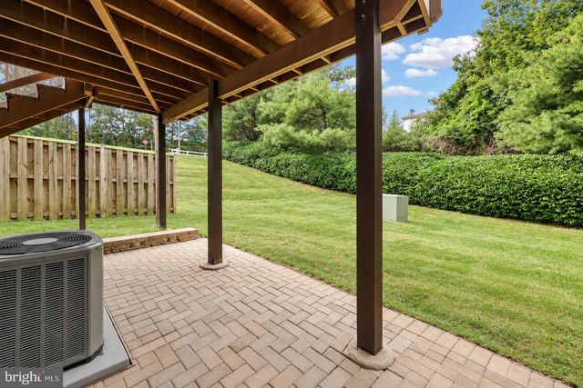 1758 GROVER GLEN, Woodbridge, VA 22192