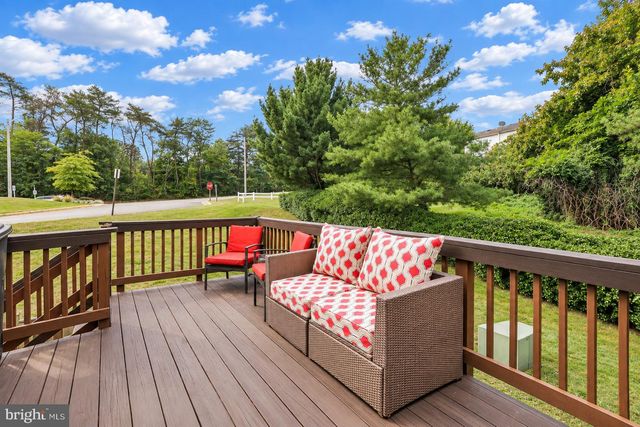 1758 GROVER GLEN, Woodbridge, VA 22192