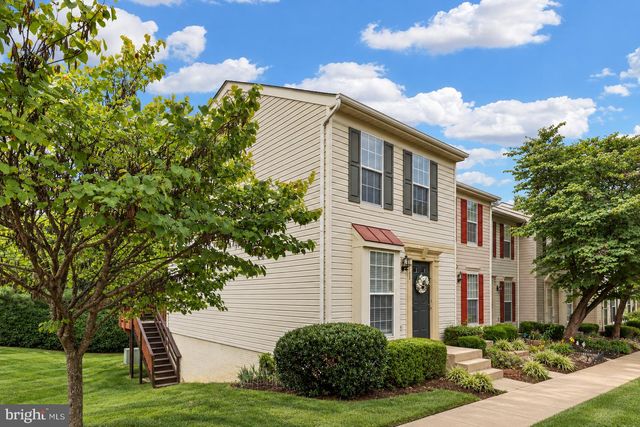 1758 GROVER GLEN, Woodbridge, VA 22192