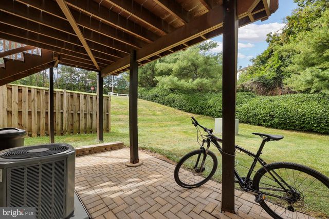 1758 GROVER GLEN, Woodbridge, VA 22192