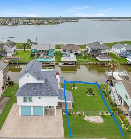 6 North Flamingo, La Marque, TX 77568