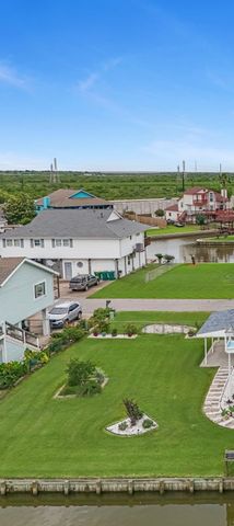 6 North Flamingo, La Marque, TX 77568