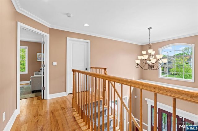 160 Lozier Terrace, River Edge, NJ 07661