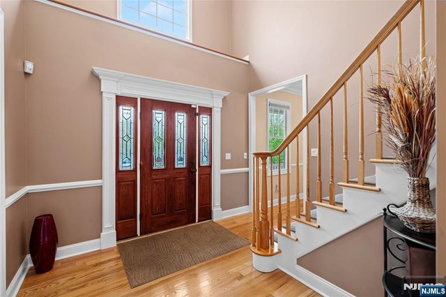 160 Lozier Terrace, River Edge, NJ 07661
