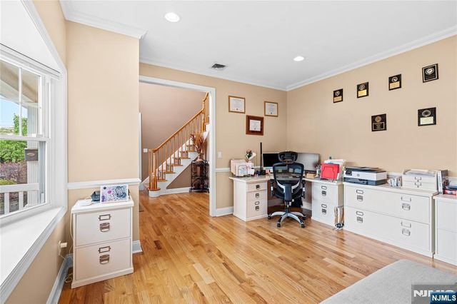 160 Lozier Terrace, River Edge, NJ 07661