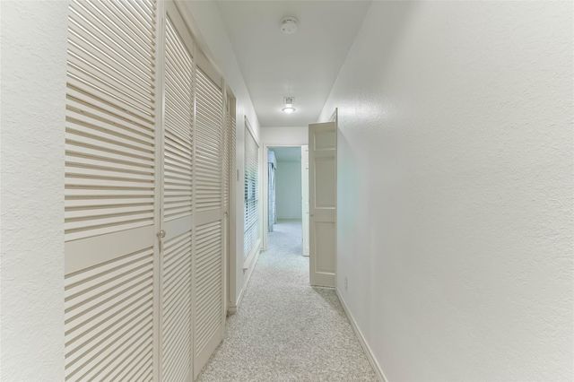 1 Cadena Court, Galveston, TX 77554