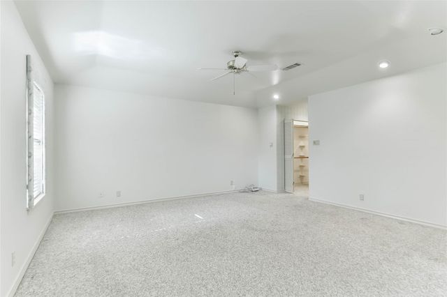 1 Cadena Court, Galveston, TX 77554