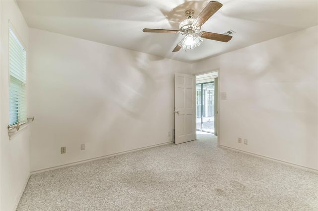1 Cadena Court, Galveston, TX 77554
