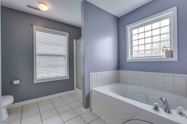 2012 Trenton Dr, Spring Hill, TN 37174