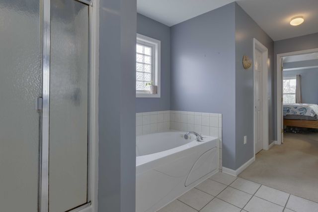 2012 Trenton Dr, Spring Hill, TN 37174