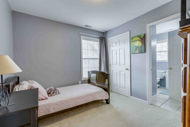 2012 Trenton Dr, Spring Hill, TN 37174