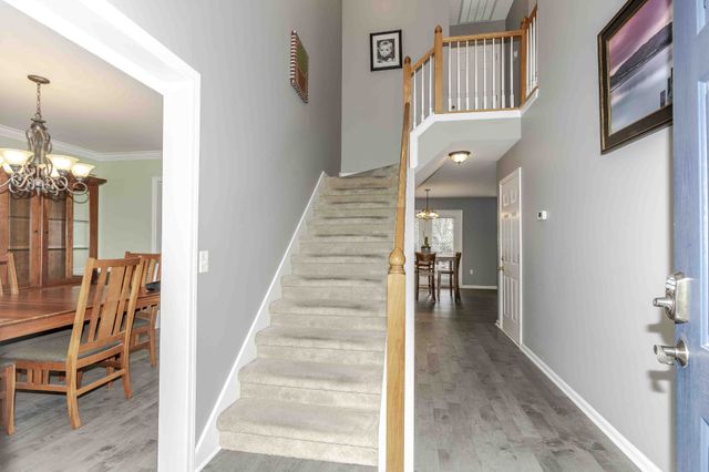 2012 Trenton Dr, Spring Hill, TN 37174