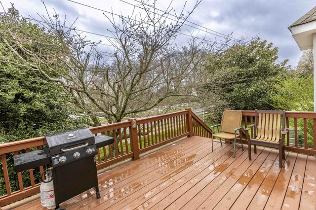 2012 Trenton Dr, Spring Hill, TN 37174