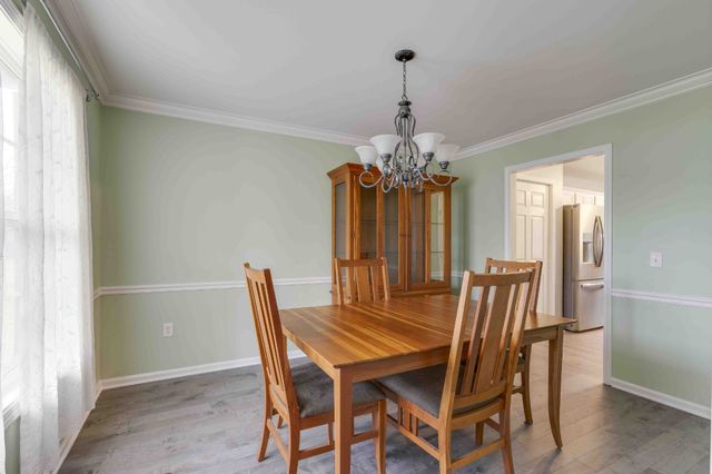 2012 Trenton Dr, Spring Hill, TN 37174