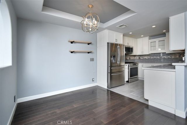 4230 Colfax Avenue 201, Studio City, CA 91604