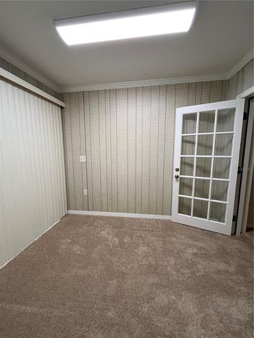 1052 MEDINAH DRIVE, Winter Haven, FL 33884