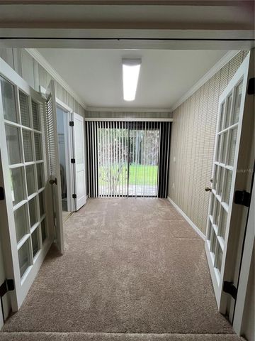 1052 MEDINAH DRIVE, Winter Haven, FL 33884