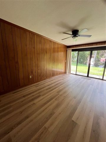 1052 MEDINAH DRIVE, Winter Haven, FL 33884