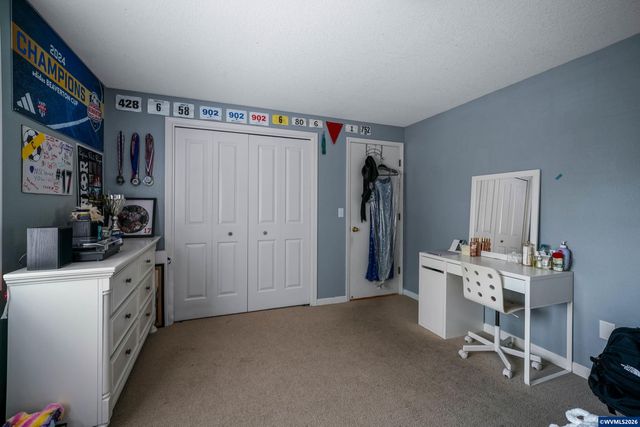 1545 SW Hilary St, Mcminnville, OR 97128