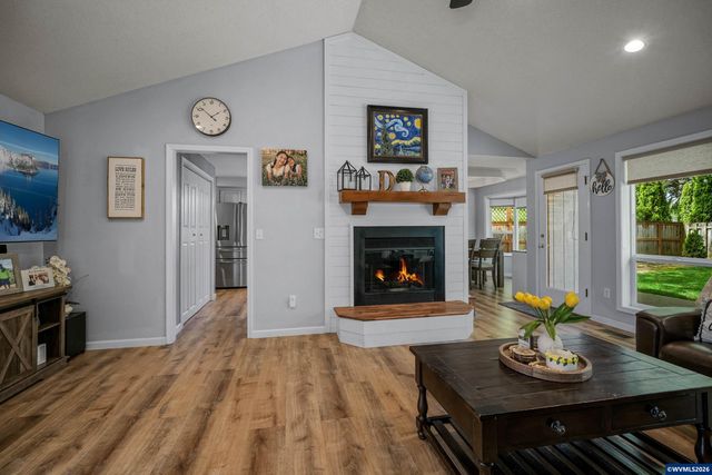 1545 SW Hilary St, Mcminnville, OR 97128