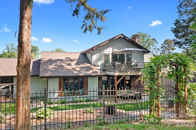 3469 Lake Shore Road S, Denver, NC 28037