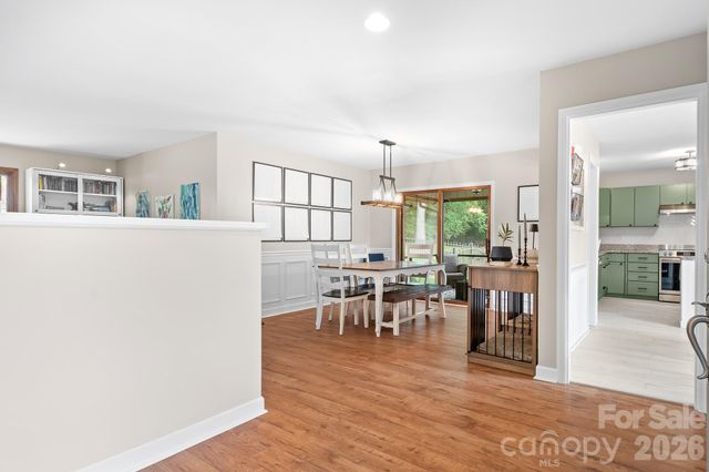 3469 Lake Shore Road S, Denver, NC 28037