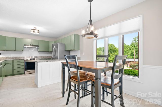 3469 Lake Shore Road S, Denver, NC 28037