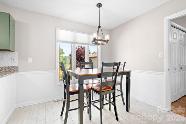 3469 Lake Shore Road S, Denver, NC 28037