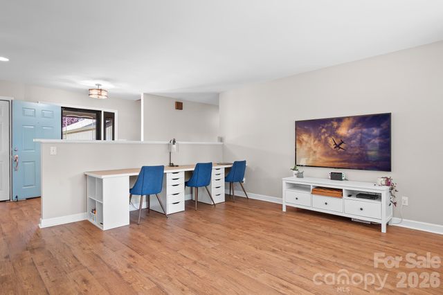 3469 Lake Shore Road S, Denver, NC 28037